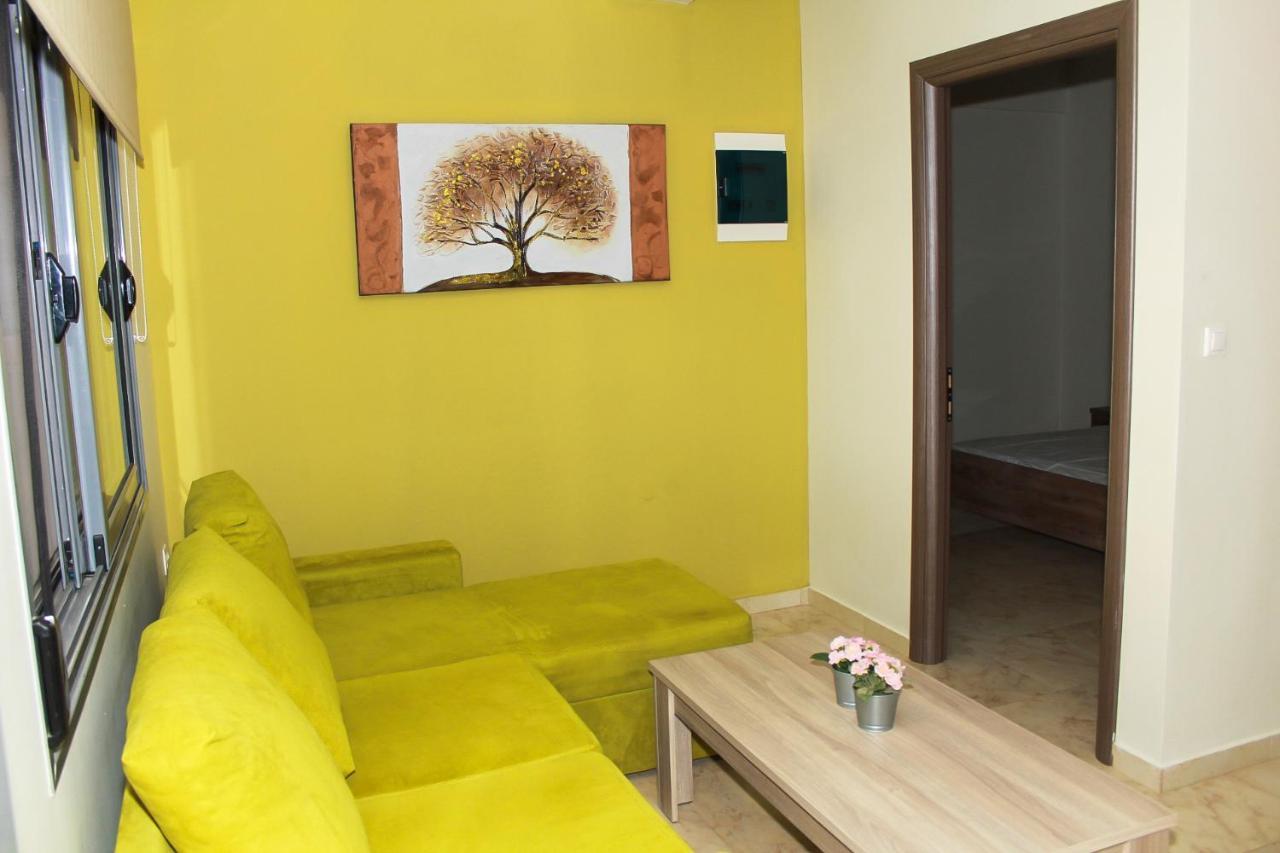 Elia Beach Modern Suites Flogita Exterior photo